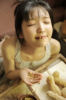 比基尼泳衣透明三角裤